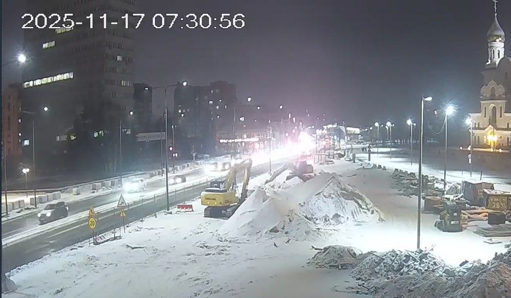 Проезд через площадь Профсоюзов открыт для движения транспорта