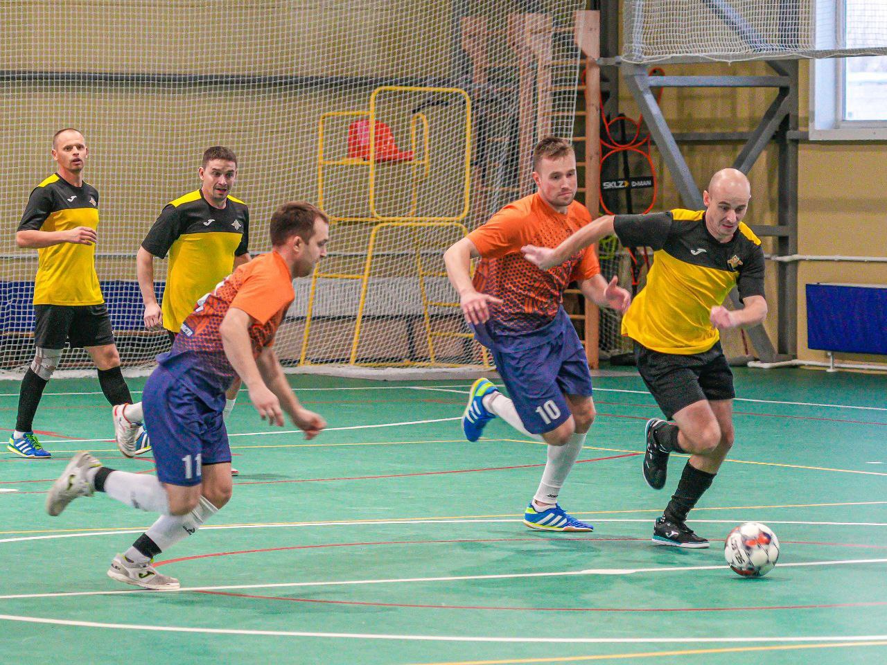 Команда регионального МЧС России заняла второе место в турнире по мини-футболу Команда регионального МЧС России заняла второе место в турнире по мини-футболу