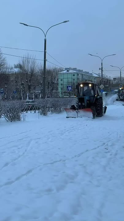 Игорь Арсентьев: Снежный день сегодня, поэтому подрядчики работают в усиленном режиме