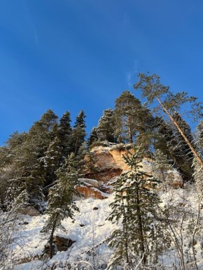 Это в городе промозгло и сыро, а за городом настоящее волшебство!