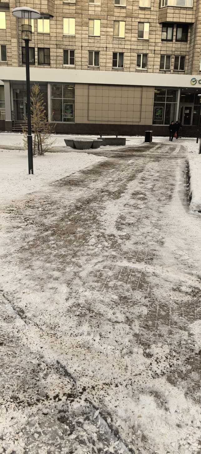 МУП «Городское благоустройство» заботится о содержании прогулочных территорий: уборка снега и посыпка песком – для комфорта горожан! МУП «Городское благоустройство» заботится о содержании прогулочных территорий: уборка снега и посыпка песком – для комфорта горожан!