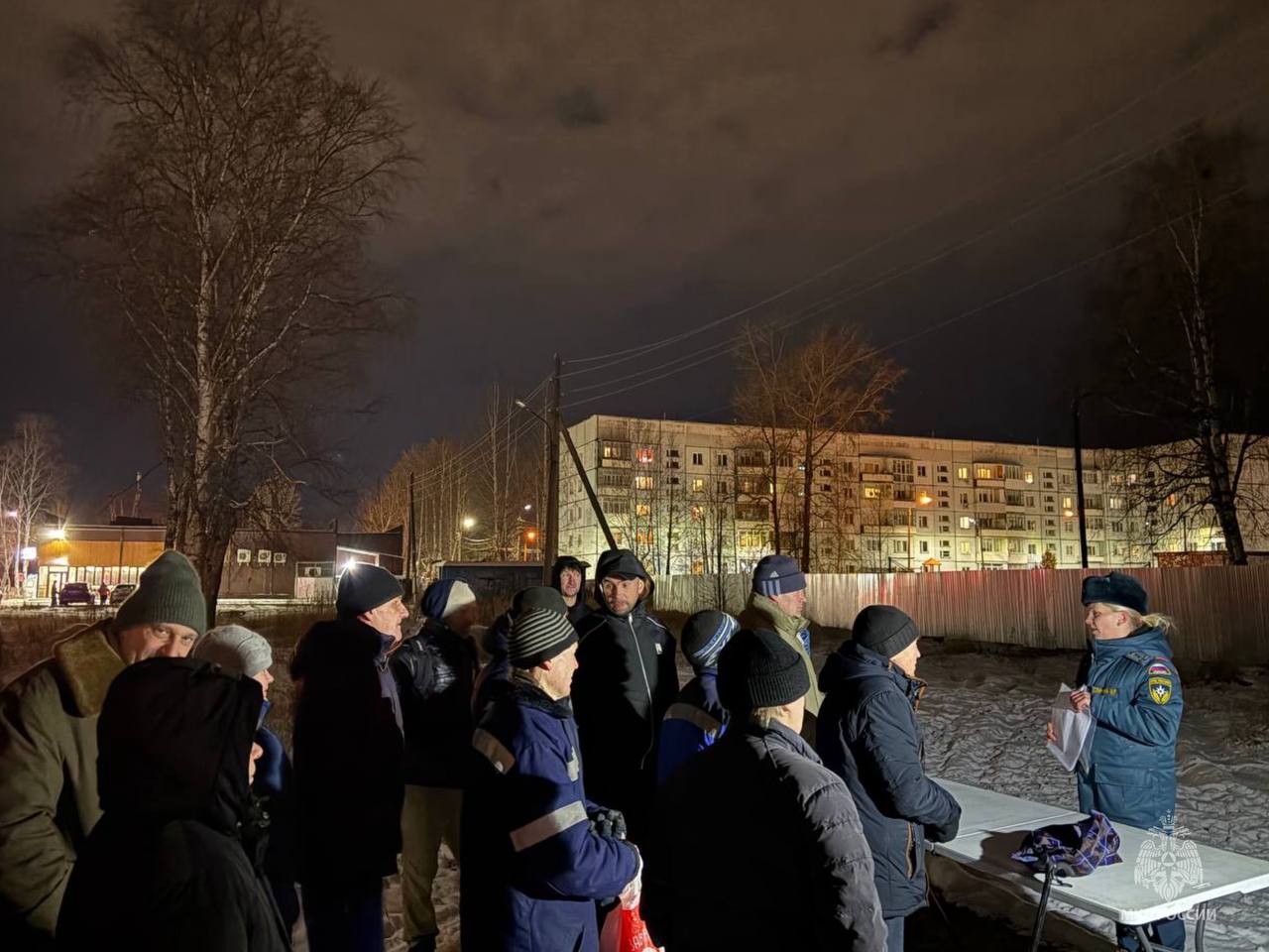 В Северодвинске сотрудники Госпожнадзора работают с лицами без определенного места жительства В Северодвинске сотрудники Госпожнадзора работают с лицами без определенного места жительства