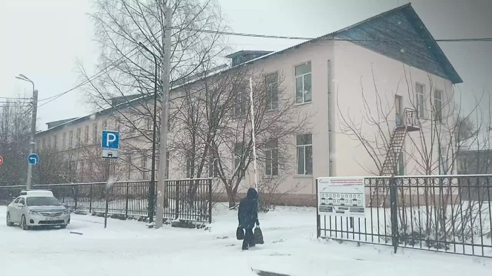 В этом году штат Вельской центральной районной больницы пополнили 19 молодых специалистов: 13 представителей среднего медицинского персонала и 6 врачей