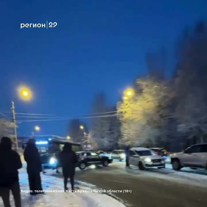 Прямо сейчас! По Обводному/Московскому/Урицкого лучше не ехать