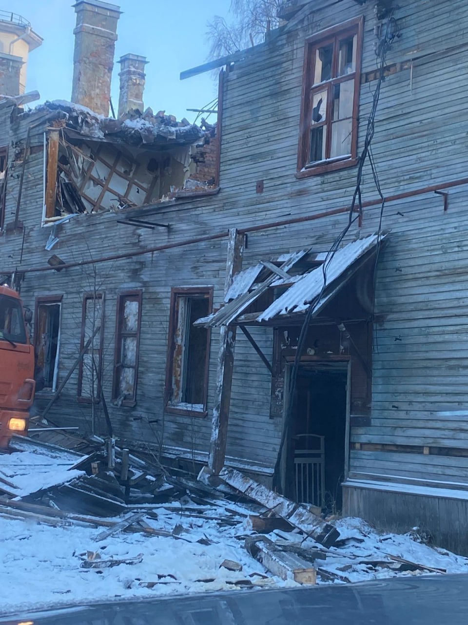 Не только строительство современных домов, но и снос ветхих деревяшек – один из приоритетов этого года Не только строительство современных домов, но и снос ветхих деревяшек – один из приоритетов этого года