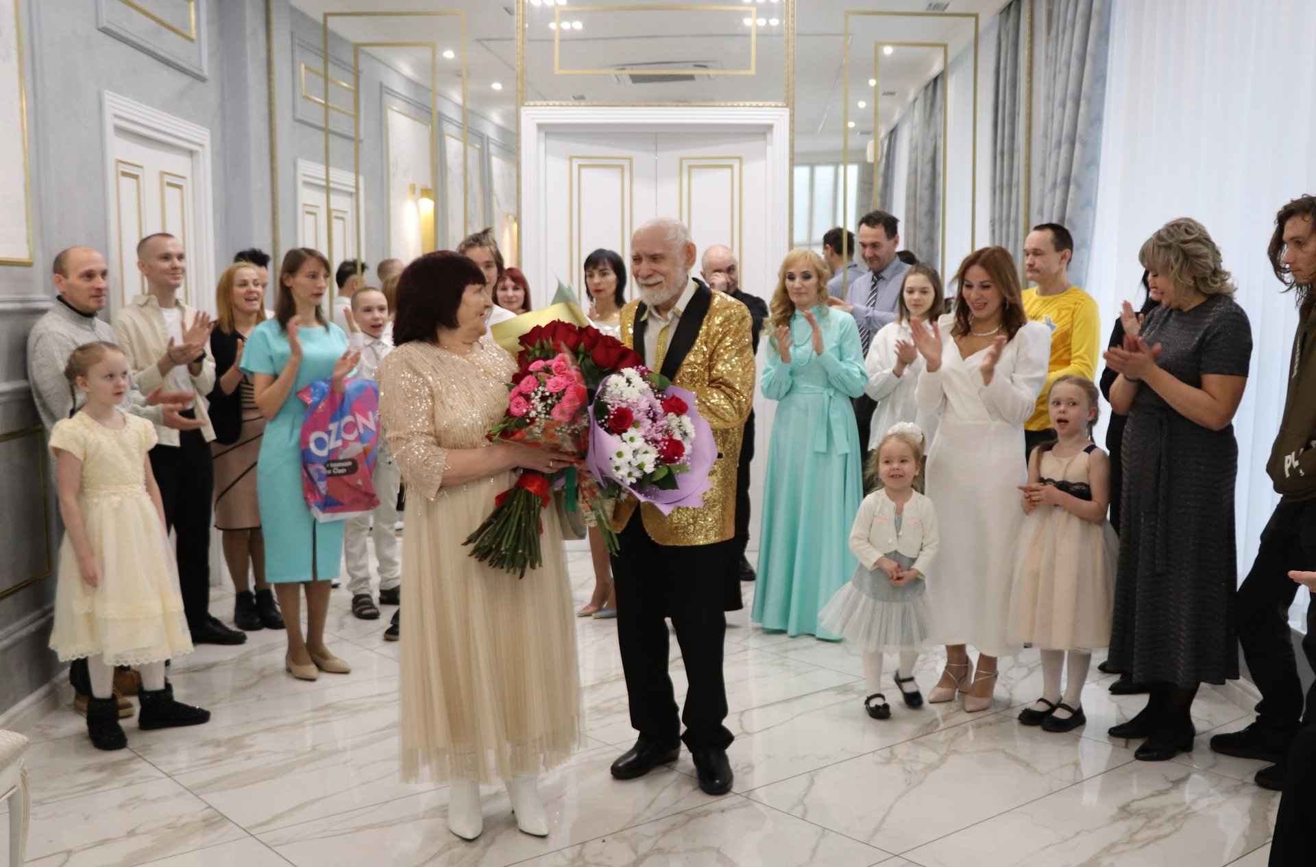 Семья Соловьёвых отметила золотую свадьбу Семья Соловьёвых отметила золотую свадьбу