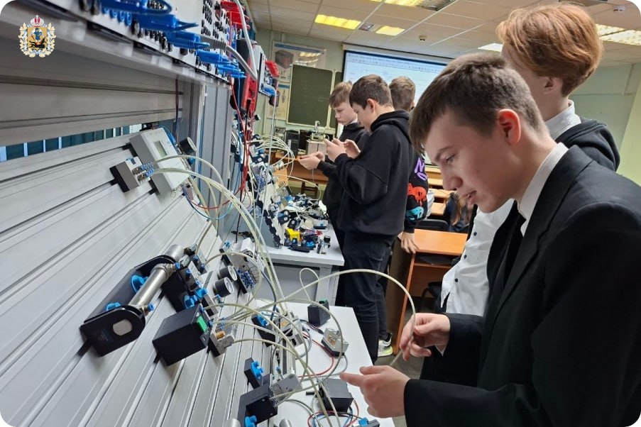 Школьники Поморья активно участвуют в профориентационном проекте «Дегустация профессий» Школьники Поморья активно участвуют в профориентационном проекте «Дегустация профессий»