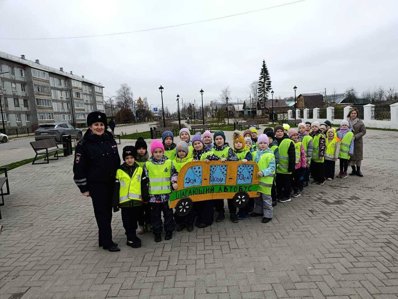 БЕЗОПАСНОСТЬ НАЧИНАЕТСЯ С МЕЛОЧЕЙ! БЕЗОПАСНОСТЬ НАЧИНАЕТСЯ С МЕЛОЧЕЙ!