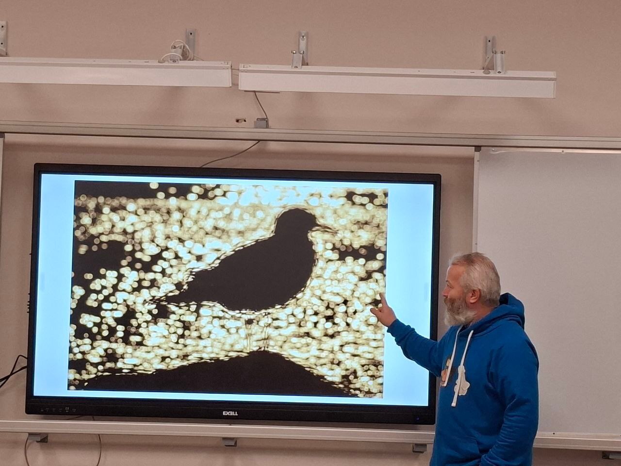 Сегодня на первой городской конференции: " Спектр возможностей или по стопам Я.И.Лейценгера" в 14 школе собрались исследовали работ известного фотографа – учащиеся и педагоги школ Архангельска Сегодня на первой городской конференции: " Спектр возможностей или по стопам Я.И.Лейценгера" в 14 школе собрались исследовали работ известного фотографа – учащиеся и педагоги школ Архангельска