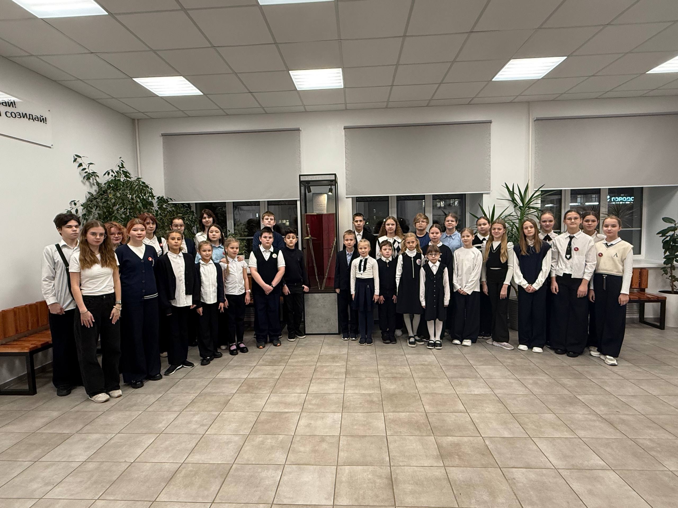 14 школа Архангельска приняла легендарный "Меч Победы"! 14 школа Архангельска приняла легендарный "Меч Победы"!