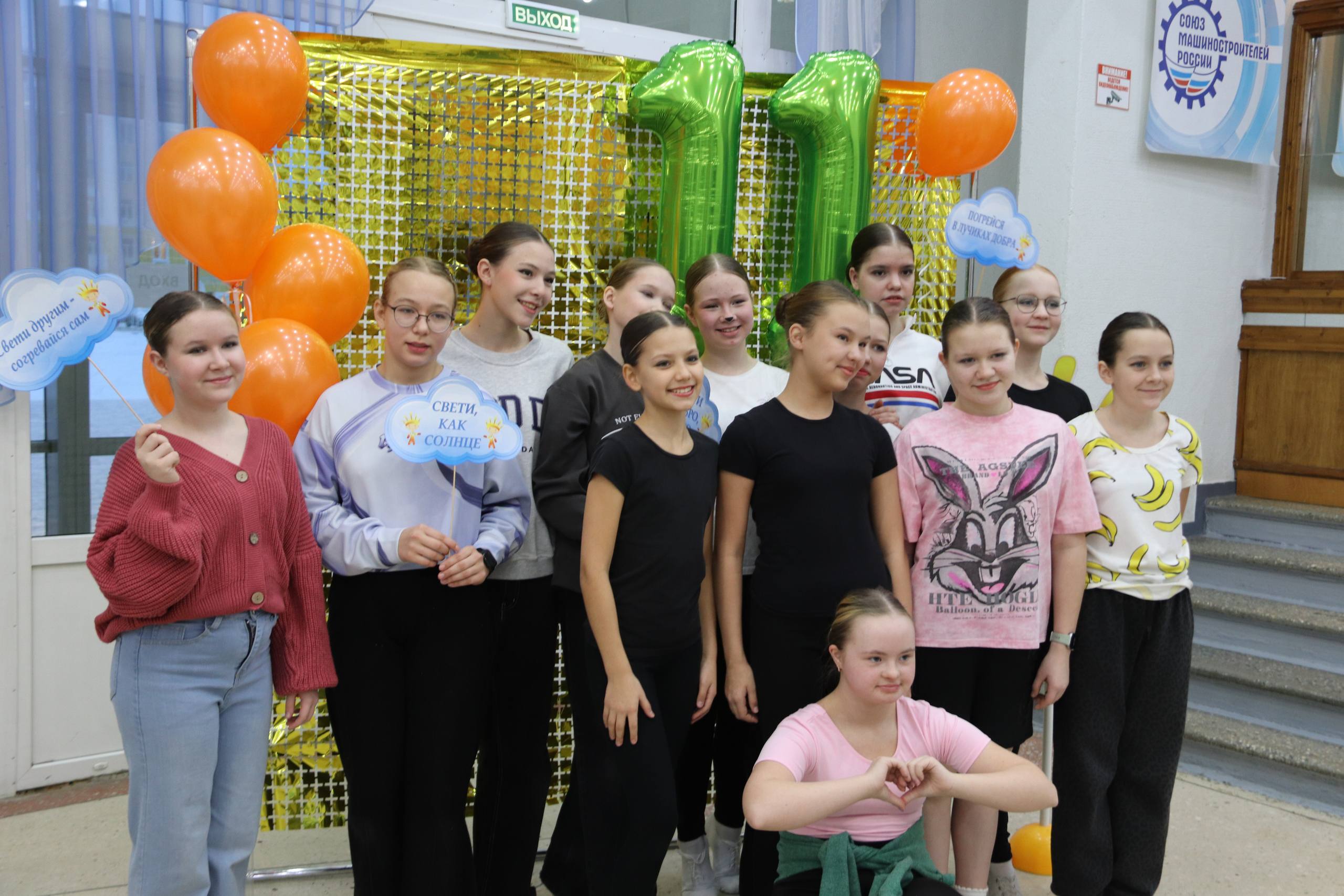 Игорь Арсентьев: Такие мероприятия никого не оставляют равнодушными Сегодня в Доме Корабела состоялся одиннадцатый областной фестиваль инклюзивного творчества «Добрый лучик» Игорь Арсентьев: Такие мероприятия никого не оставляют равнодушными Сегодня в Доме Корабела состоялся одиннадцатый областной фестиваль инклюзивного творчества «Добрый лучик»