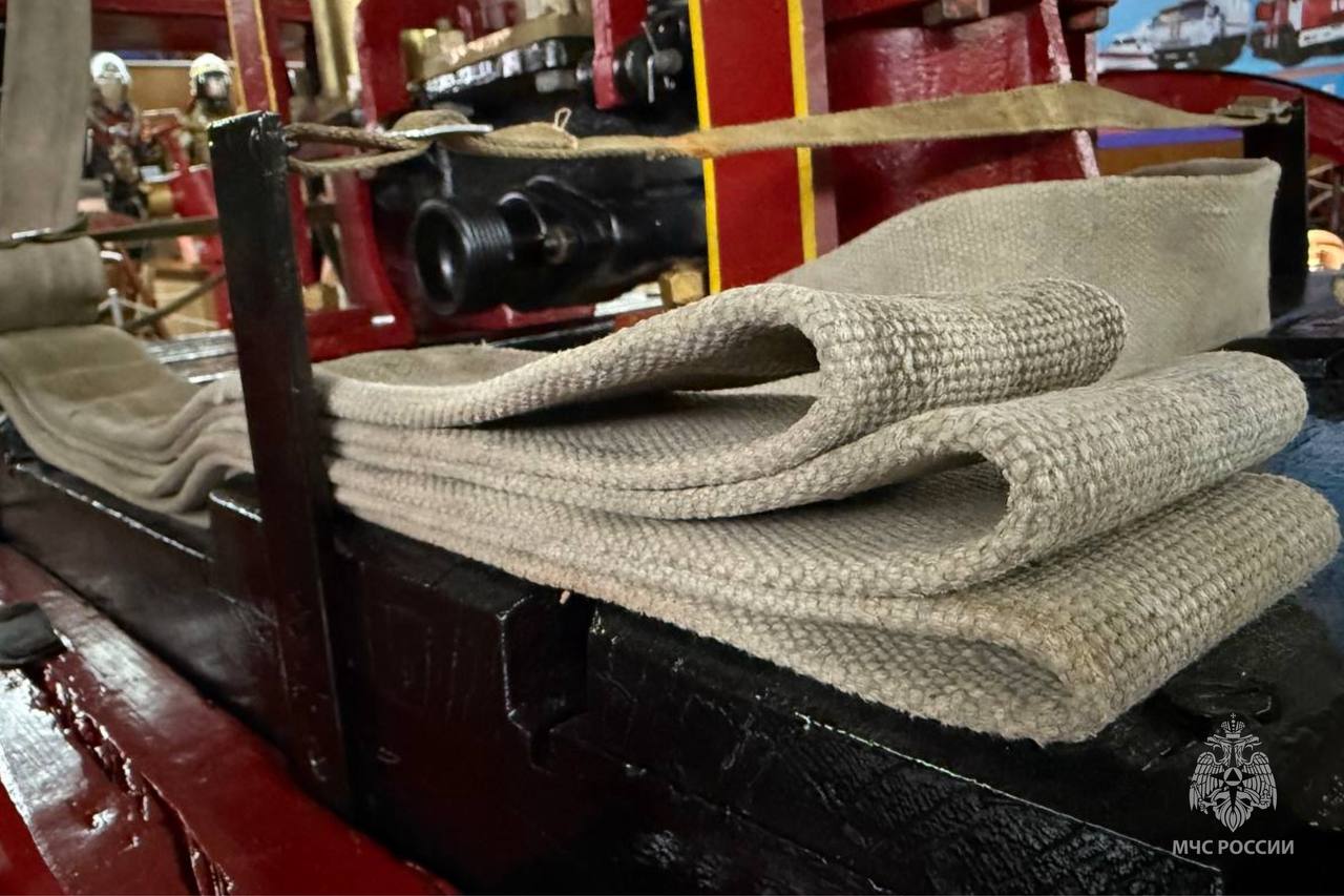 В Архангельске на пожарно-технической выставке появился трубный ход 1903 года В Архангельске на пожарно-технической выставке появился трубный ход 1903 года