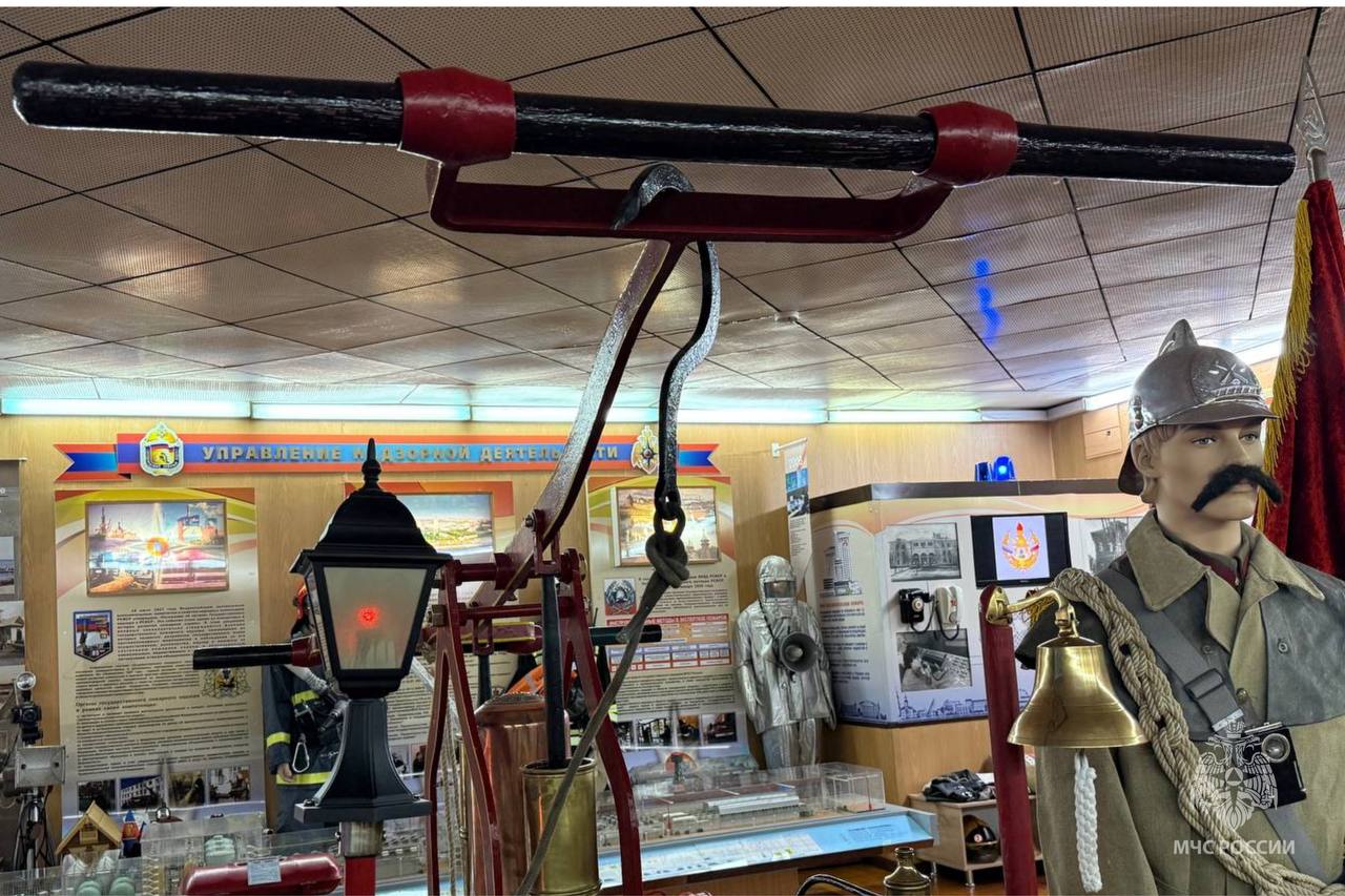 В Архангельске на пожарно-технической выставке появился трубный ход 1903 года В Архангельске на пожарно-технической выставке появился трубный ход 1903 года