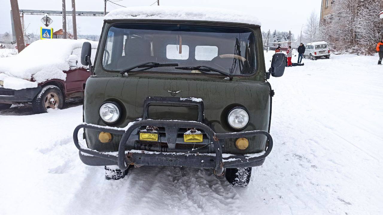 Сводка ДТП за 10 декабря. Цифры: 2 ДТП; 3 травмированы; 47 ДТП с материальным ущербом; 254 нарушения ПДД выявлено сотрудниками Госавтоинспекции Сводка ДТП за 10 декабря. Цифры: 2 ДТП; 3 травмированы; 47 ДТП с материальным ущербом; 254 нарушения ПДД выявлено сотрудниками Госавтоинспекции