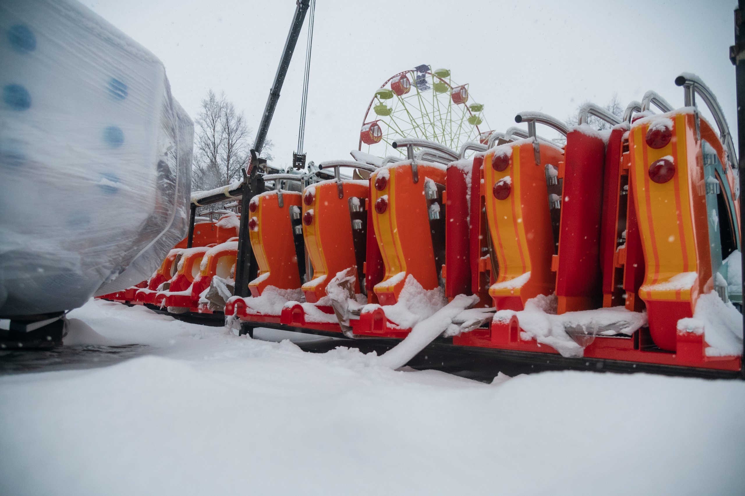 Весёлый и скоростной: в «Потешном дворе» устанавливают новый аттракцион! Весёлый и скоростной: в «Потешном дворе» устанавливают новый аттракцион!