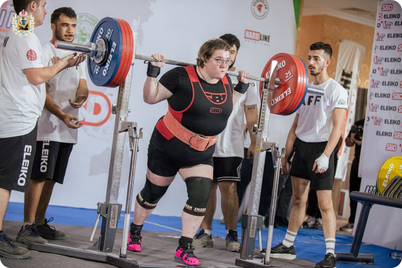 Спортсменка Поморья Карина Муравьева завоевала золото на чемпионате Азии по пауэрлифтингу Спортсменка Поморья Карина Муравьева завоевала золото на чемпионате Азии по пауэрлифтингу