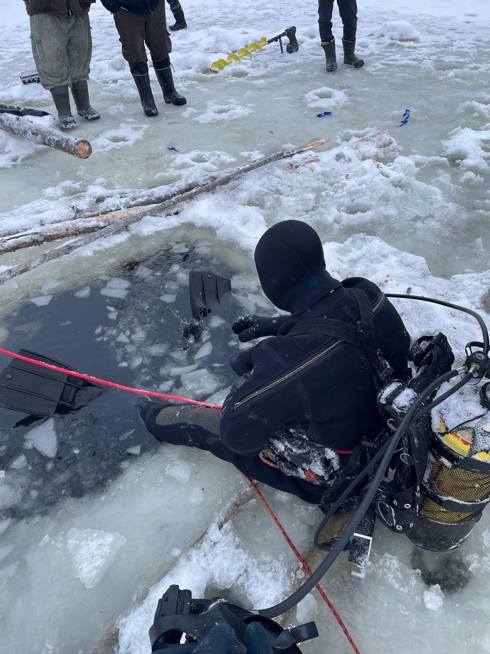Водолазы Центра гражданской защиты провели поисковые работы в Няндомском округе Водолазы Центра гражданской защиты провели поисковые работы в Няндомском округе