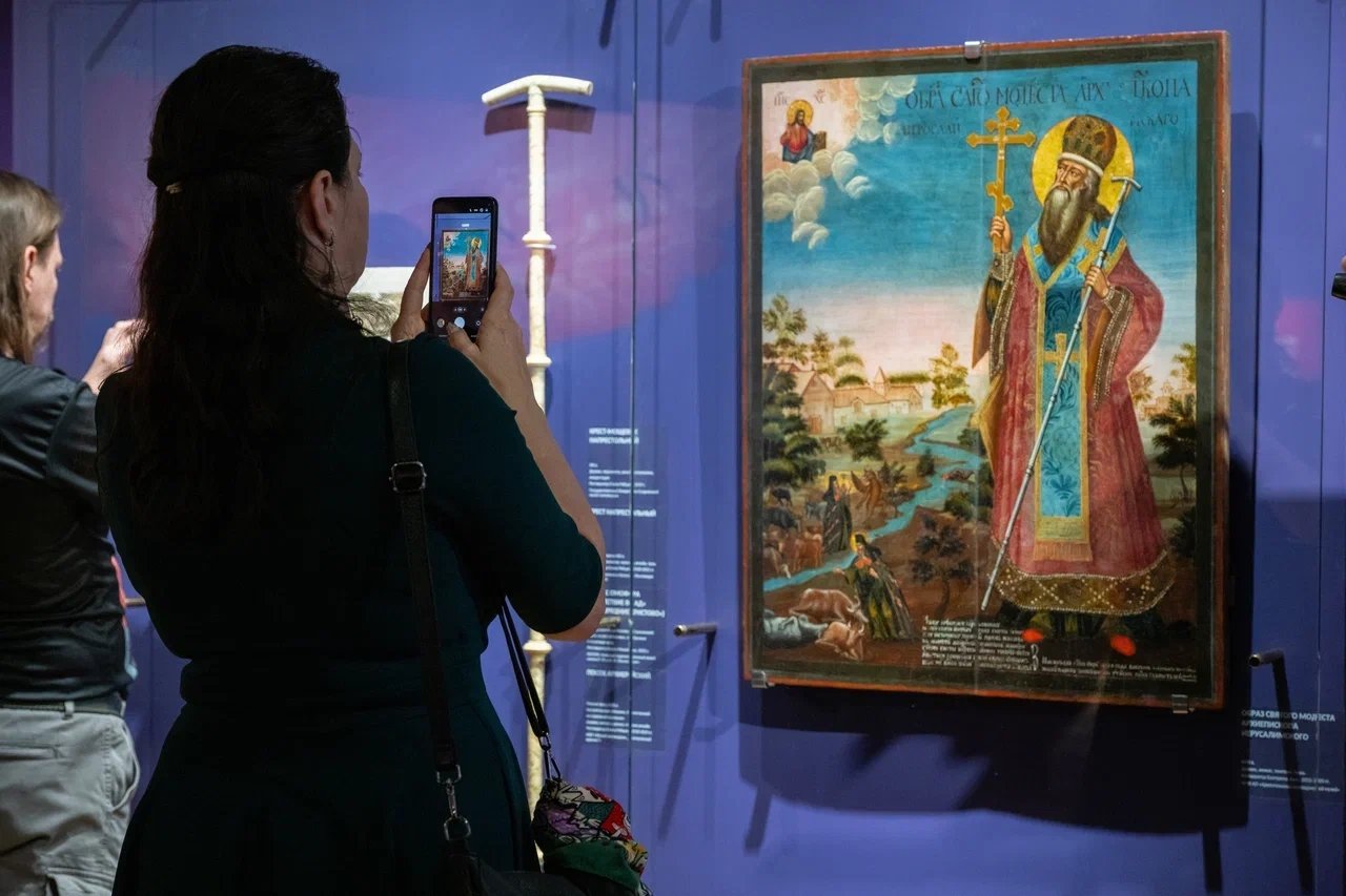Иконы из музейных фондов Архангельской области представлены на выставке «Ковчег» в Москве Иконы из музейных фондов Архангельской области представлены на выставке «Ковчег» в Москве