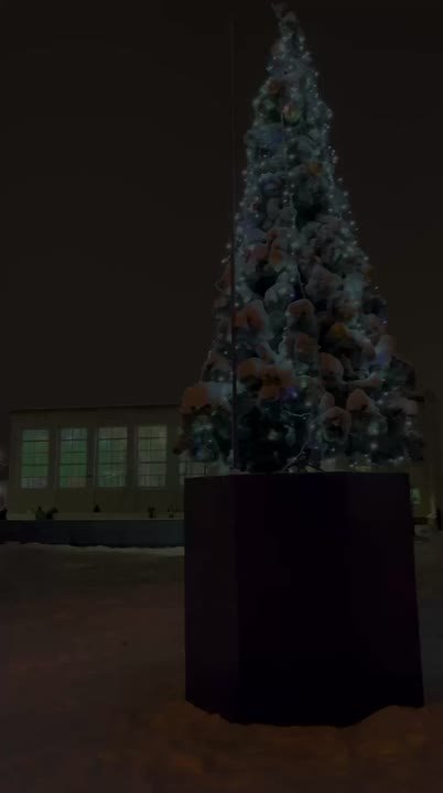 У ФОК «Росток» открылся бесплатный каток! Всех желающих ждут на ул. Октябрьской, 22 - вход на каток бесплатный!