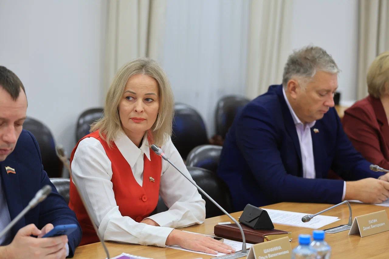 Сегодня городская Дума приняла во втором, окончательном чтении бюджет Архангельска на 2026 год Сегодня городская Дума приняла во втором, окончательном чтении бюджет Архангельска на 2026 год