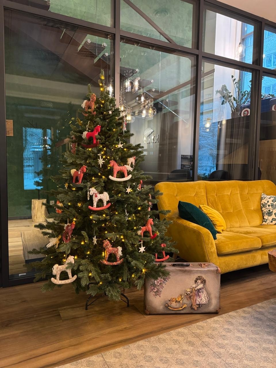 Турист-лабрадор и столичные путешественники: гостиницы Архангельска забронированы на праздники Турист-лабрадор и столичные путешественники: гостиницы Архангельска забронированы на праздники