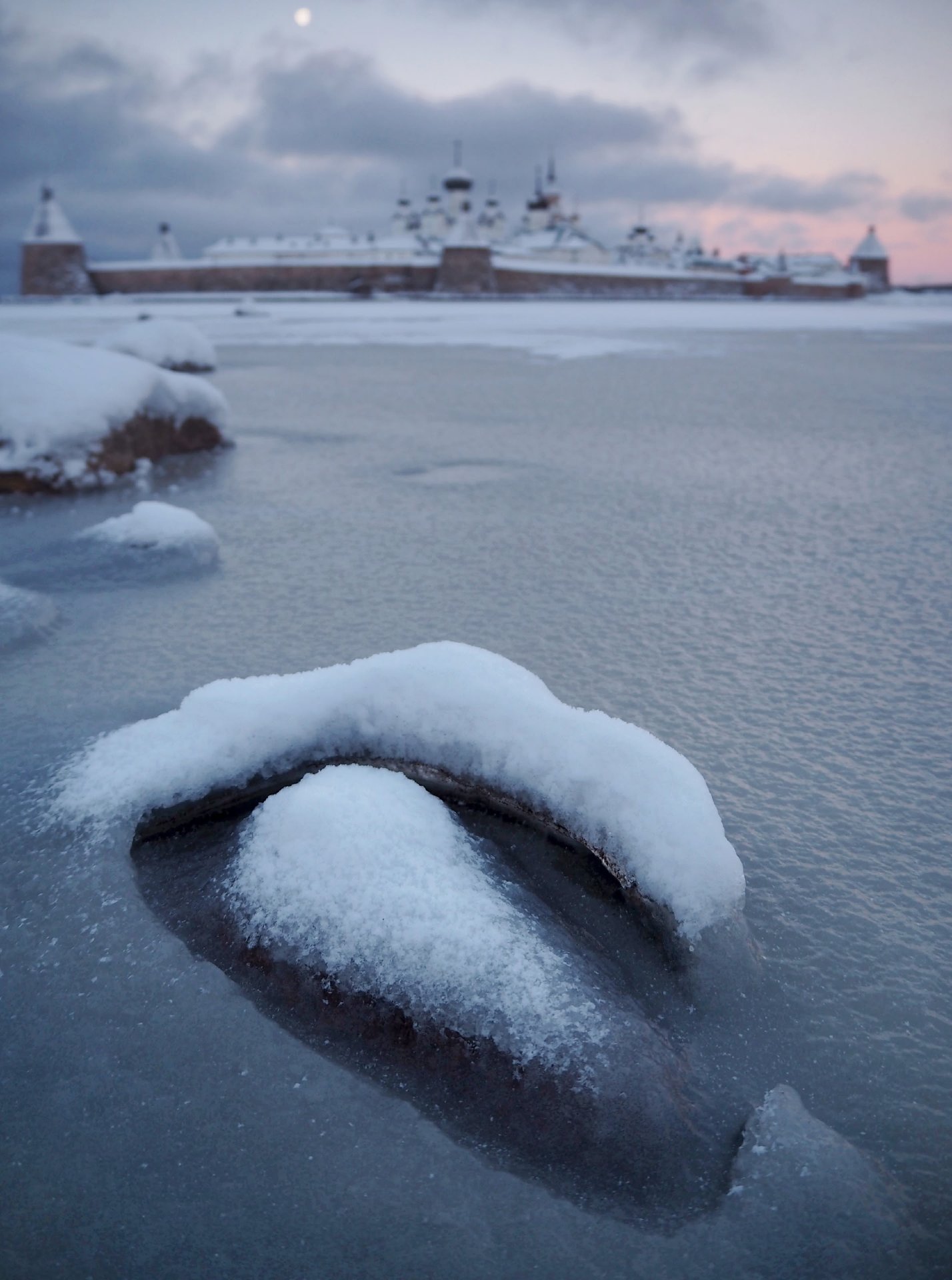 Декабрь. Молчаливые пейзажи Соловков окутаны мягким светом Декабрь. Молчаливые пейзажи Соловков окутаны мягким светом