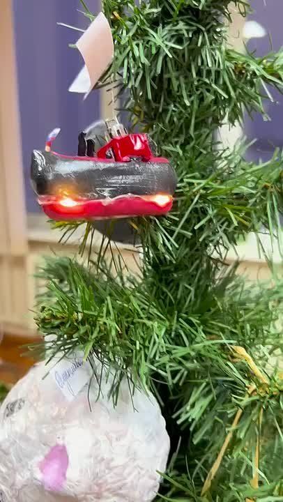 Красивая ёлочка в Северном УГМС