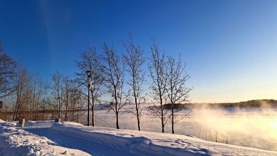 Мороз и солнце; день чудесный! Солнечные кадры Алёна Кузнецова сделала в Сольвычегодске