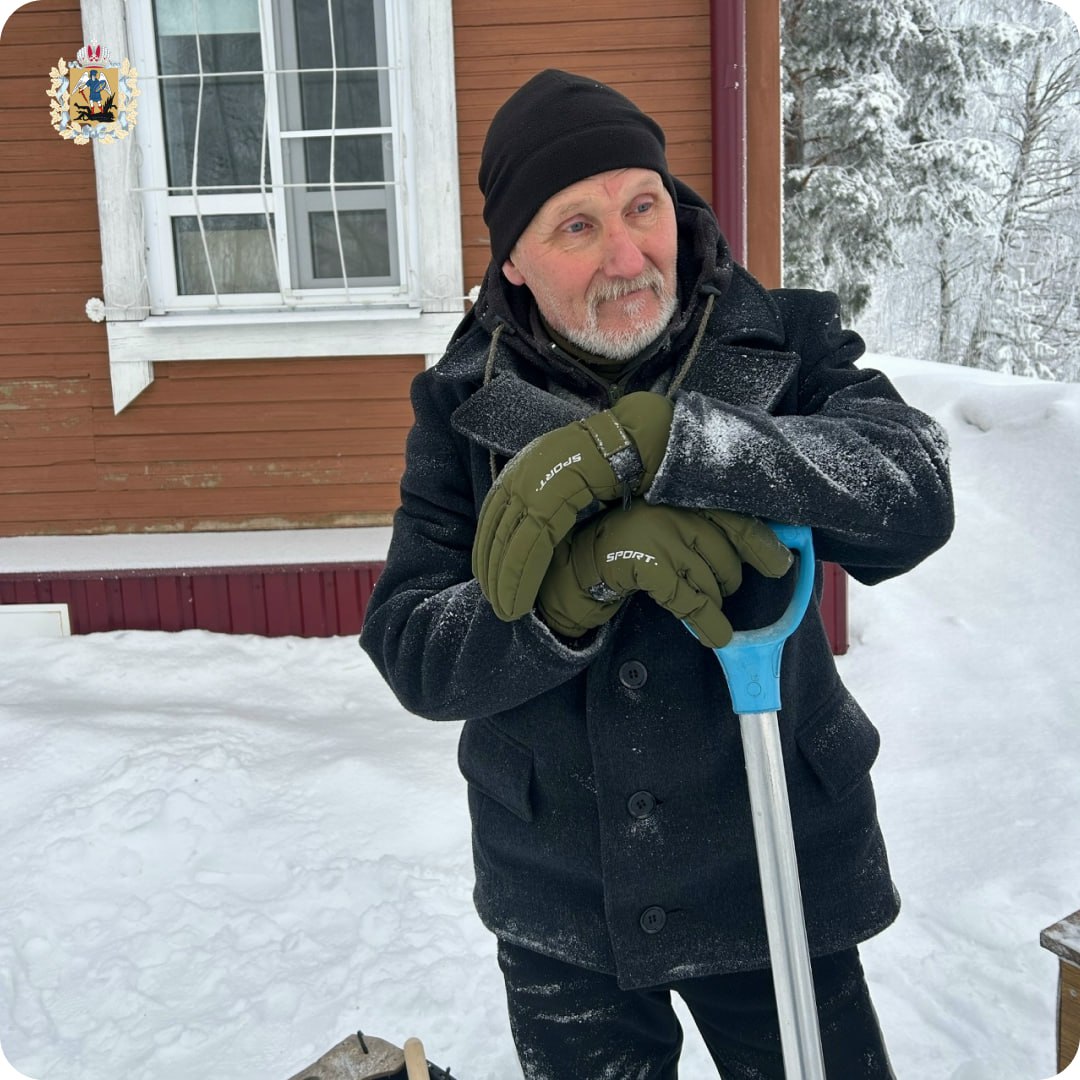 Вот таких замечательные коней мастерит рядом с Верхнетоемским краеведческим музеем Николай Николаевич Голубев Вот таких замечательные коней мастерит рядом с Верхнетоемским краеведческим музеем Николай Николаевич Голубев