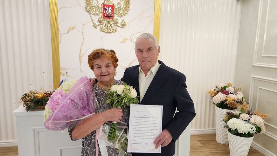 60 ��� �������� �����: � ������� ������� ��������� �������� ������������� �������