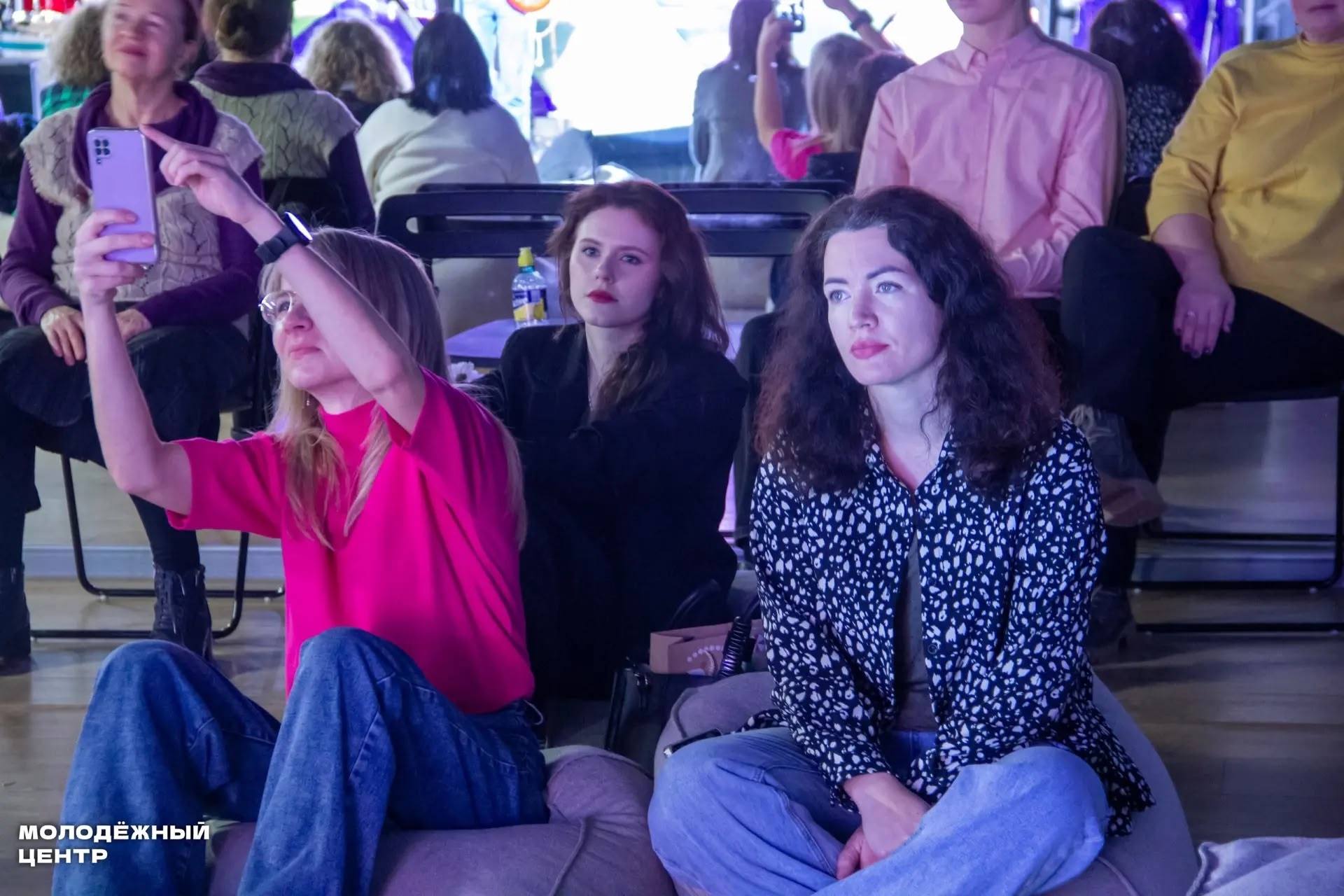 Игорь Арсентьев: В выходные дни встретился с представителями нашего молодежного сообщества, чтобы вместе подвести итоги 2025 года и поговорить о планах на будущее Игорь Арсентьев: В выходные дни встретился с представителями нашего молодежного сообщества, чтобы вместе подвести итоги 2025 года и поговорить о планах на будущее