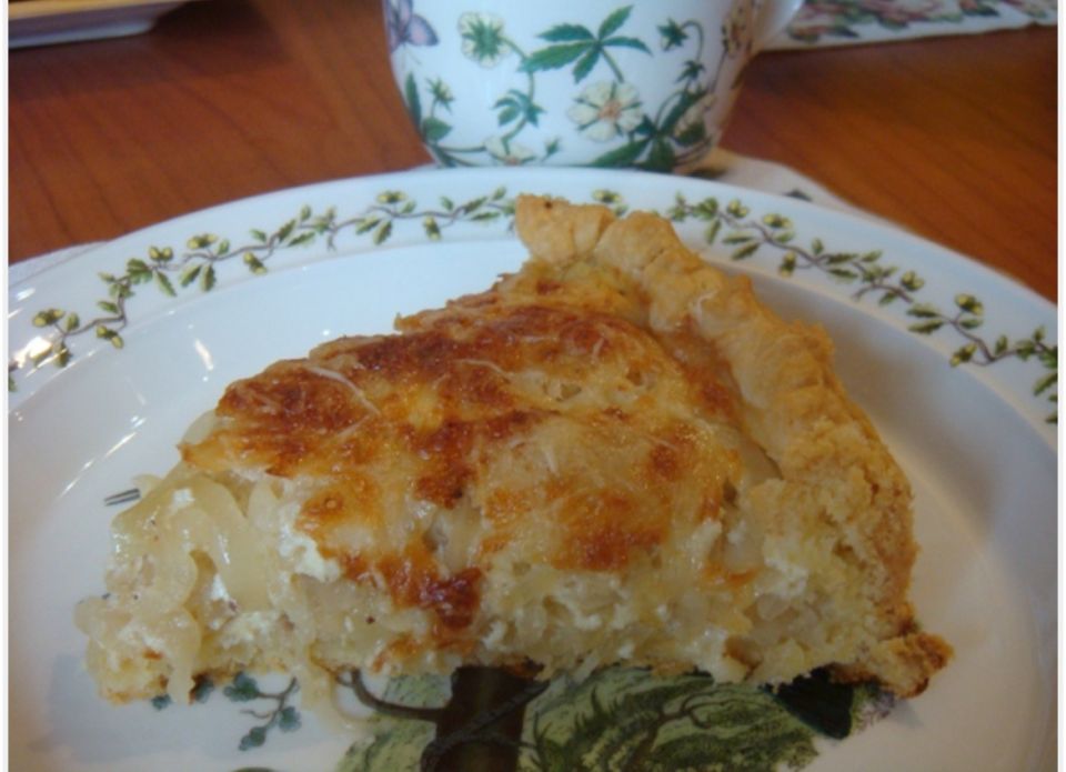 Луковый пирог: как спасти урожай и удивить семью