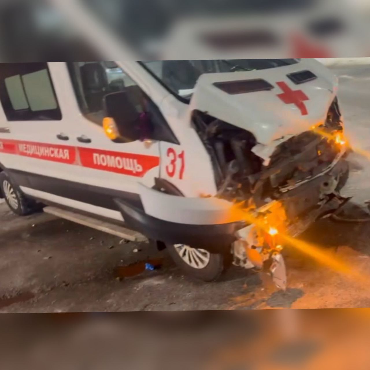 Пострадали трое сотрудников скорой помощи - в ГАИ рассказали подробности крупной аварии в Архангельске Пострадали трое сотрудников скорой помощи - в ГАИ рассказали подробности крупной аварии в Архангельске