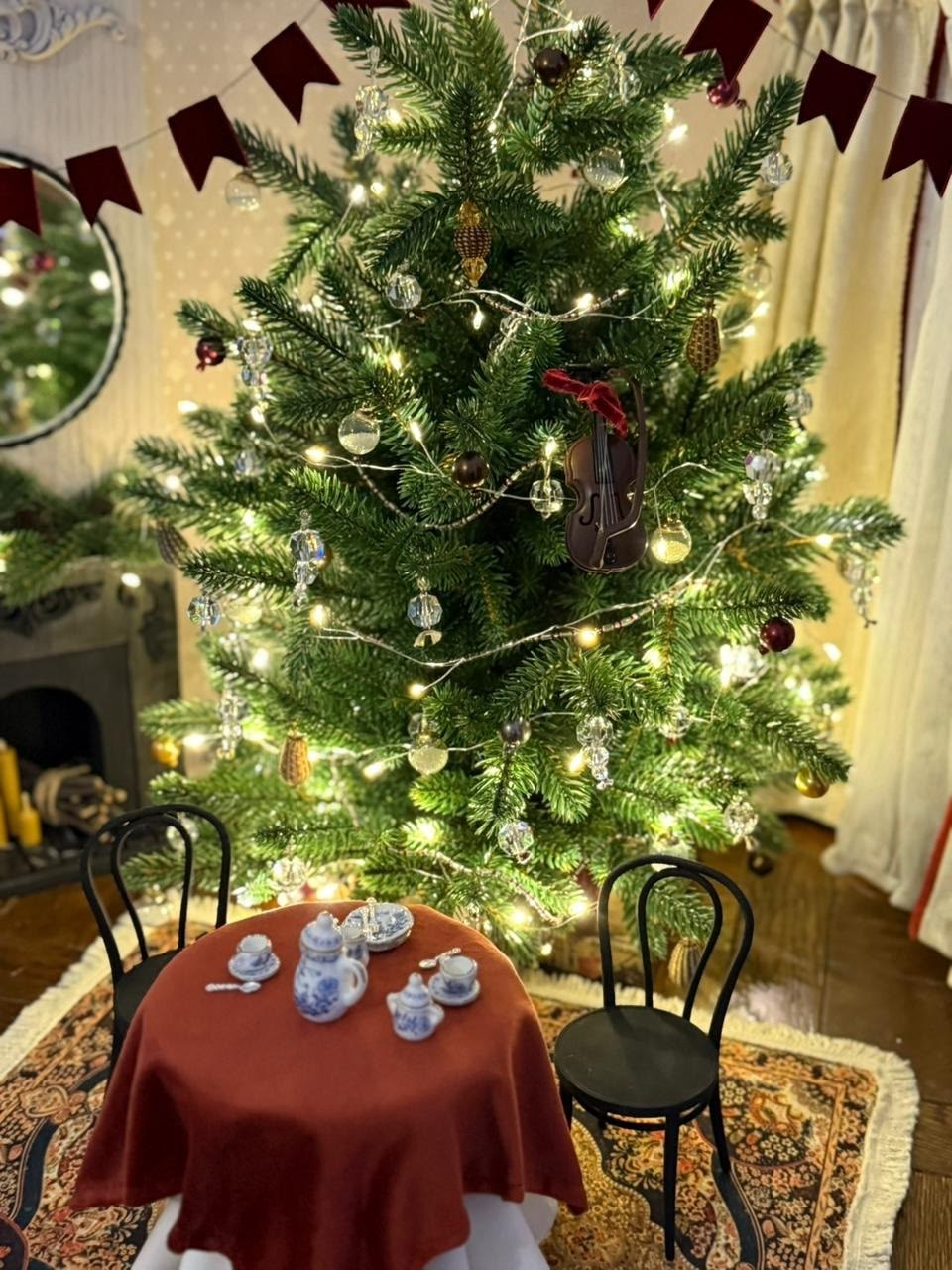 А вы уже побывали на «Вернисаже новогодних елок»? А вы уже побывали на «Вернисаже новогодних елок»?