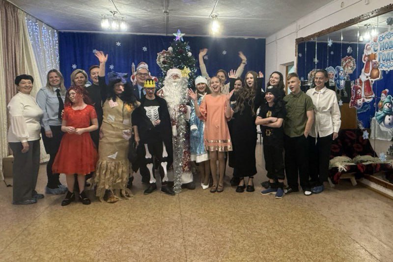 Полицейские Архангельской области поздравляют маленьких жителей региона с новогодними праздниками Полицейские Архангельской области поздравляют маленьких жителей региона с новогодними праздниками