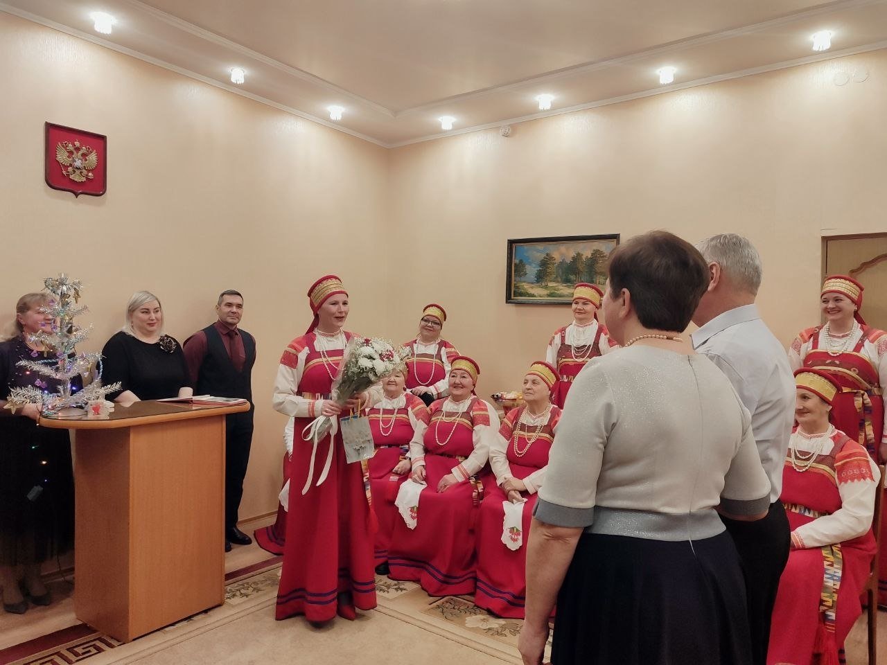 327 торжественных церемоний чествования юбиляров семейной жизни провели органы ЗАГС в Поморье в 2025 году