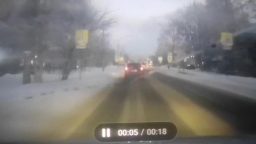 В Архангельске пешехода на переходе сбил водитель с 14 штрафами за год