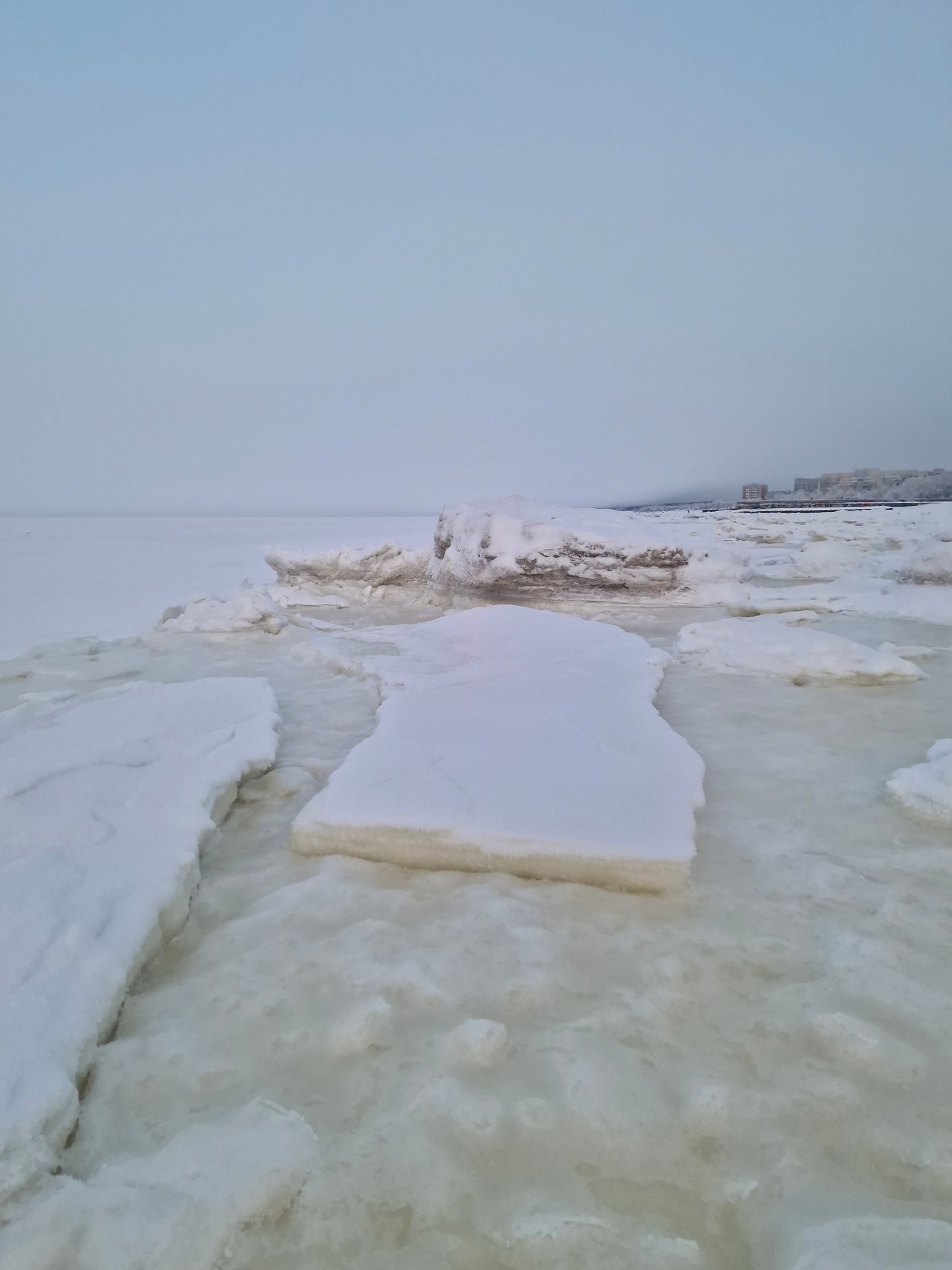 Скованная льдом стихия Белого моря Скованная льдом стихия Белого моря