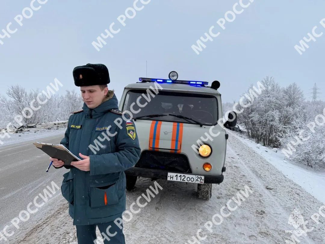 В момент аварии в школьном автобусе находились шестеро детей - они не пострадали В момент аварии в школьном автобусе находились шестеро детей - они не пострадали