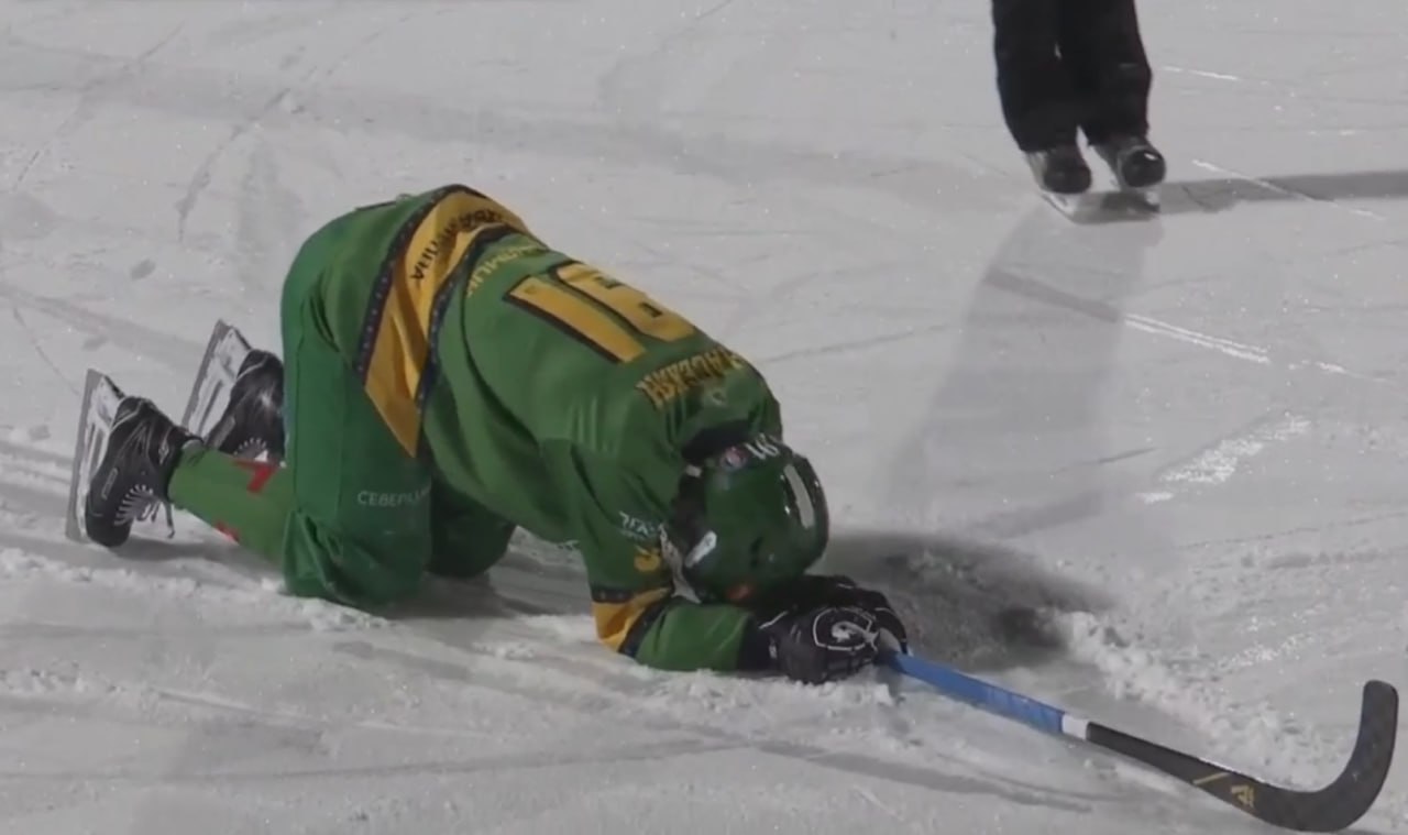 «Водник» уступил хабаровскому «СКА-Нефтянику» на домашнем льду «Водник» уступил хабаровскому «СКА-Нефтянику» на домашнем льду