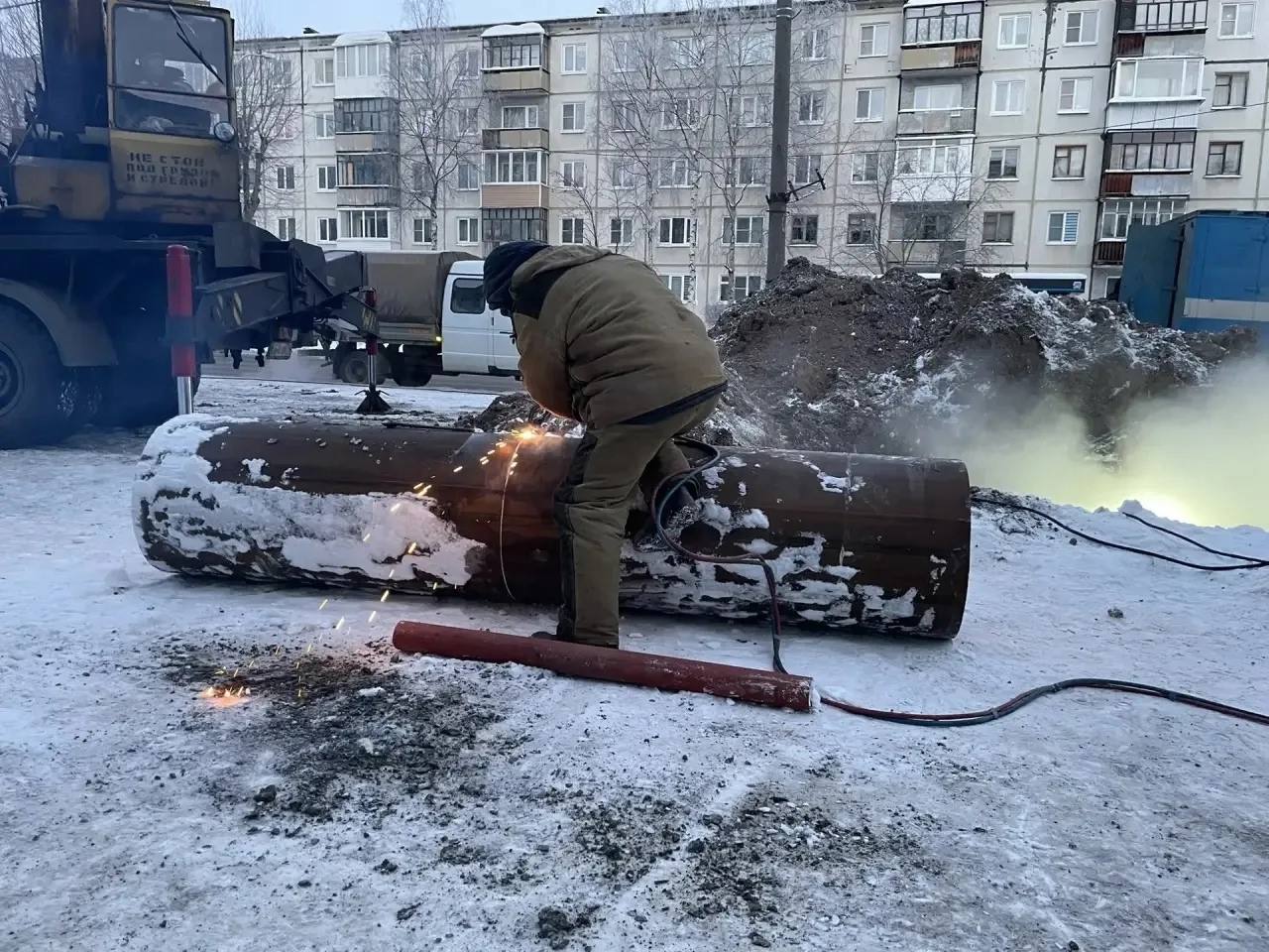 Игорь Арсентьев: Уважаемые северодвинцы! Сегодня, 22 января, в части города временно ухудшилось теплоснабжение из-за аварийных ремонтных работ на сетях, которые проводят СГТС Игорь Арсентьев: Уважаемые северодвинцы! Сегодня, 22 января, в части города временно ухудшилось теплоснабжение из-за аварийных ремонтных работ на сетях, которые проводят СГТС