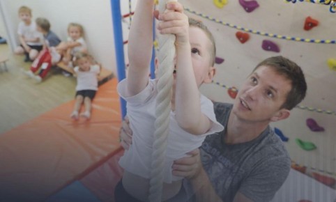 Где взять тренеров для спортивных школ в сёлах?