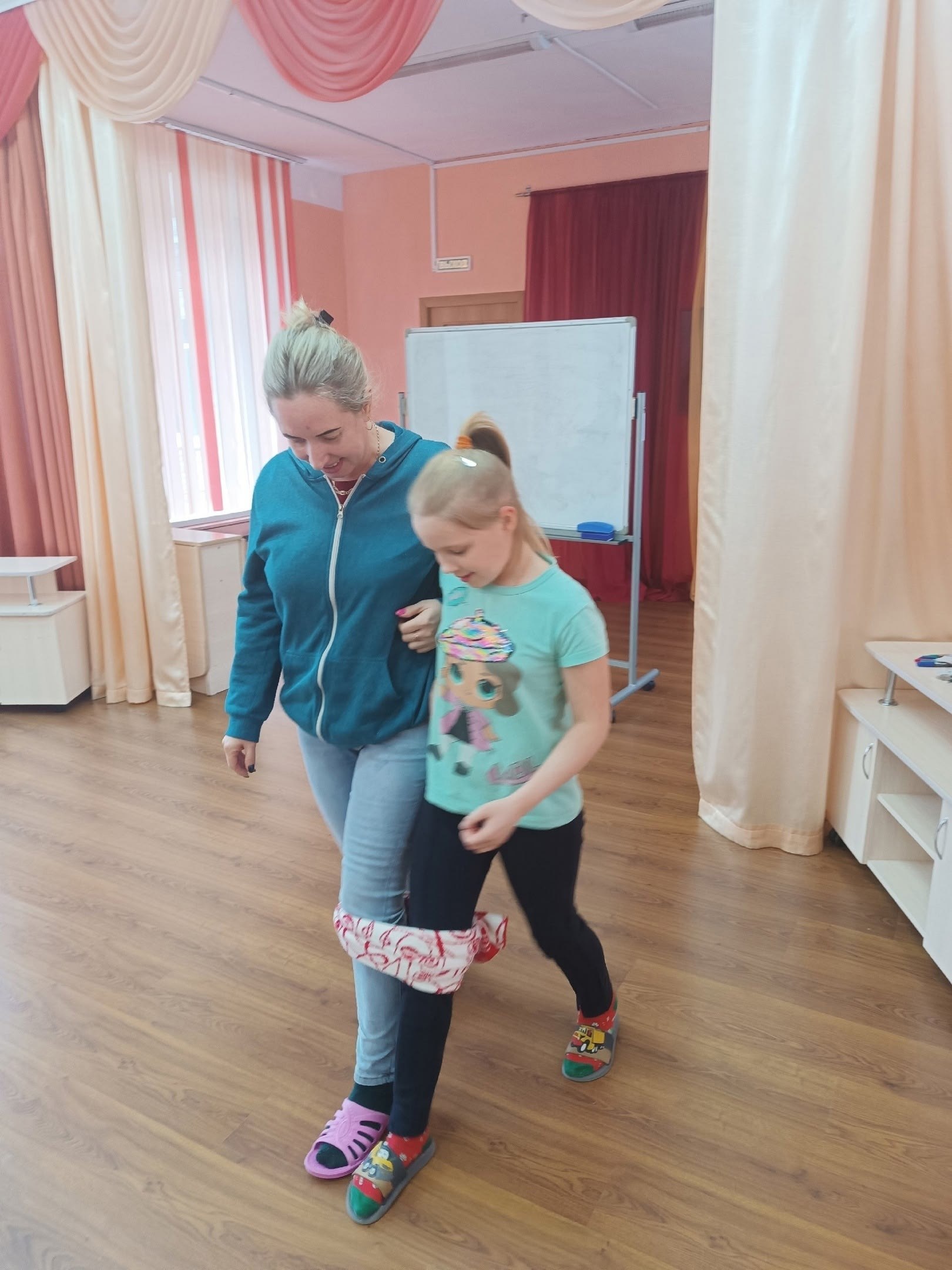 Архангельский центр помощи детям «Мамонтёнок» ищет наставников для подростков и выпускников детского дома! Архангельский центр помощи детям «Мамонтёнок» ищет наставников для подростков и выпускников детского дома!