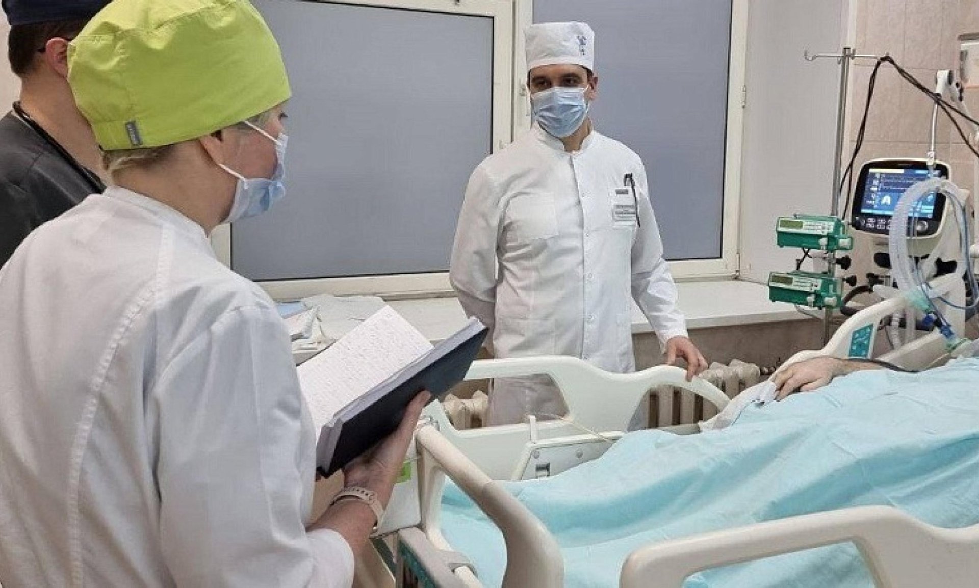 35 лет на передовой борьбы за жизнь