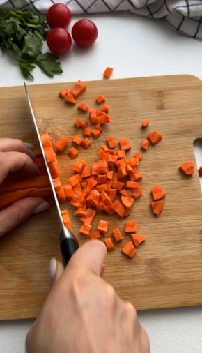 Сырно-сливочный суп с пельменями: идеальный обед