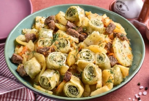 Штрудли со свиными рёбрышками: уют на вашей кухне