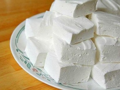 Почему ваш десерт не может быть лучше? Узнайте рецепт домашнего зефира.