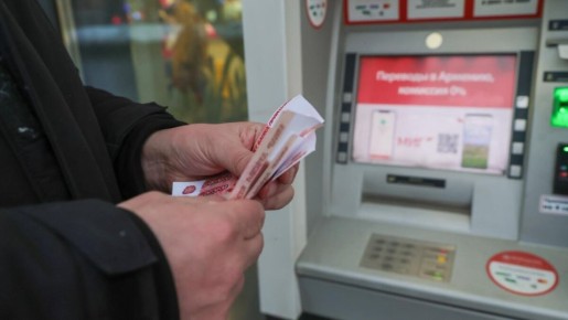 Куда ушли деньги? Молодёжь России стала активно откладывать на пенсию!