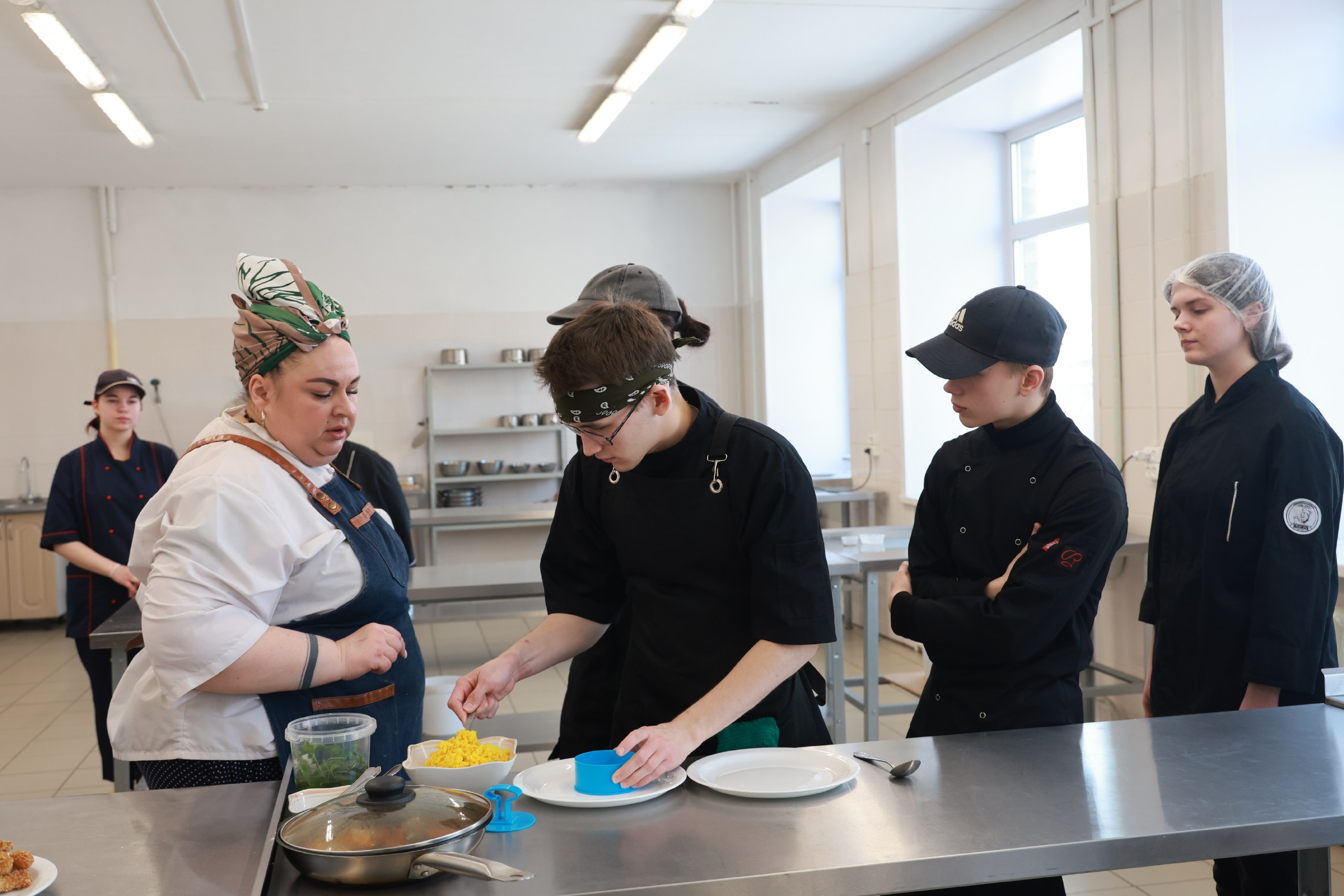 Дмитрий Морев посетил легендарную «Орешку» Дмитрий Морев посетил легендарную «Орешку»