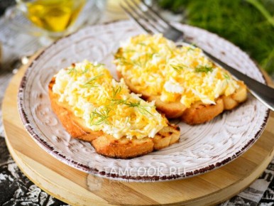 Как вкусно использовать варёные яйца после праздников